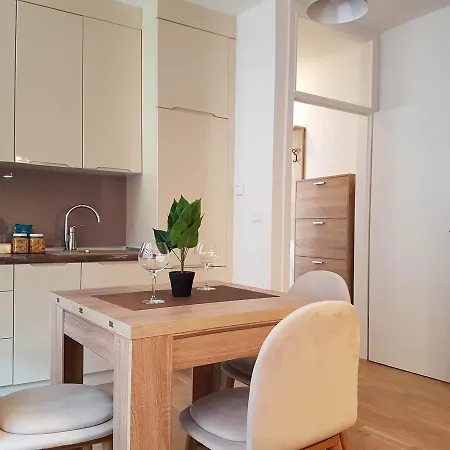Modern In The Center- Location *