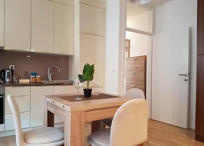 Modern In The Center- Location *